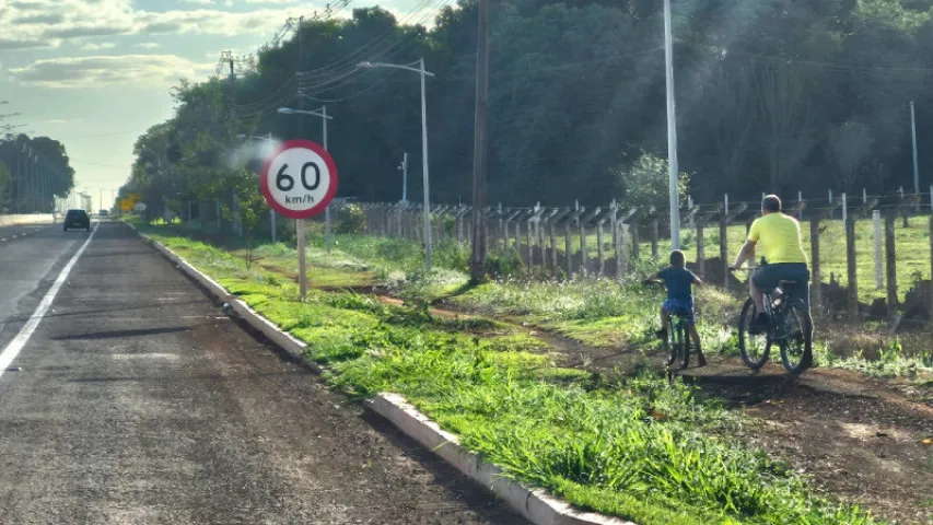 Lia Nogueira pede manutenção em ciclovia da rodovia Guaicurus