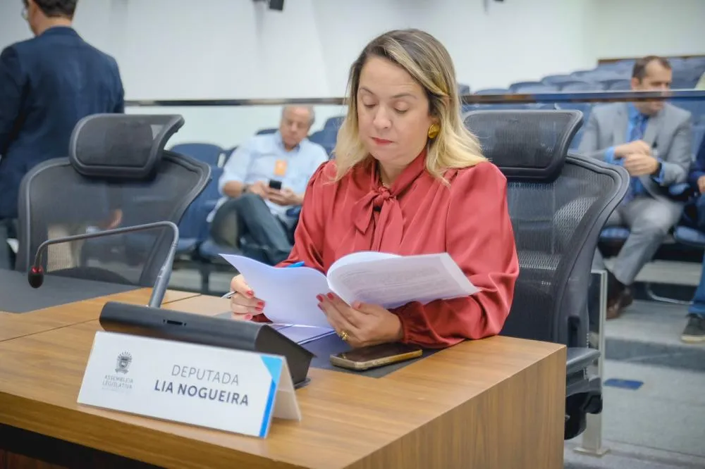 Lia Nogueira reforça compromisso com famílias atípicas em agenda pelo interior