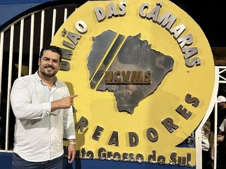 Vereador douradense Daniel Júnior assume presidência da União das Câmaras