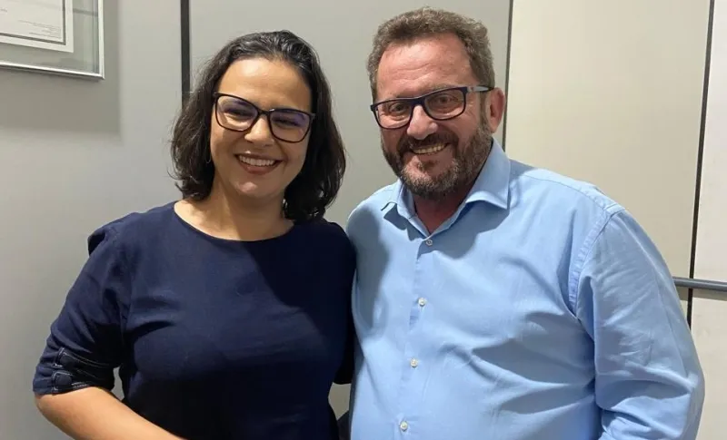 Laudir e deputada Gleice Jane garantem R$ 50 mil para Escola Clarice Rosa Bastos